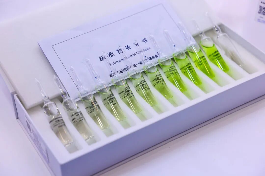 从新品亮相到医药大健康市场增长战略发布，安谱实验CMC展台精彩瞬间