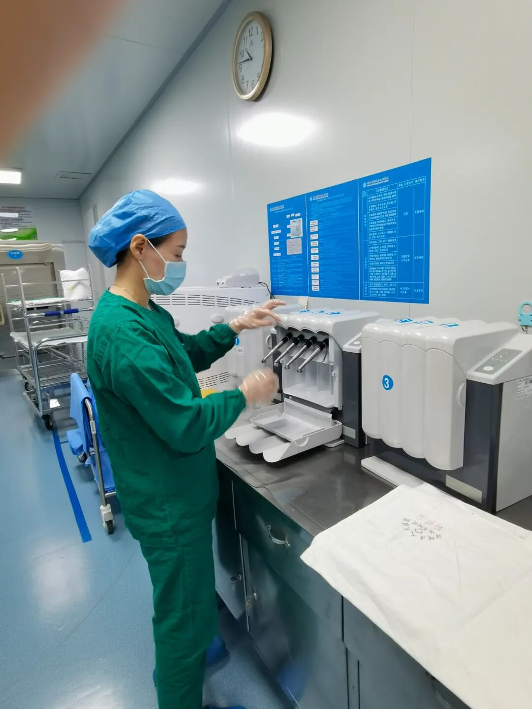 为什么口腔叫手机健康科普 ｜ 从一部手机的“洁身”之旅，了解口腔器械的消毒灭菌_https://www.jmylbn.com_新闻资讯_第12张