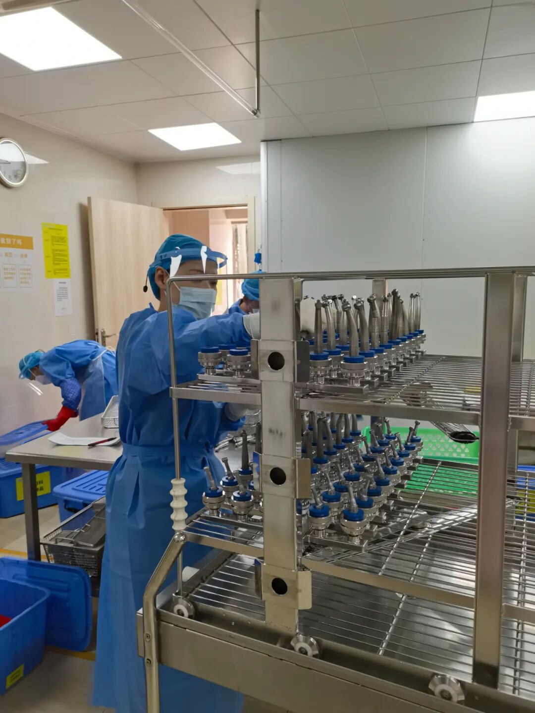 为什么口腔叫手机健康科普 ｜ 从一部手机的“洁身”之旅，了解口腔器械的消毒灭菌_https://www.jmylbn.com_新闻资讯_第7张