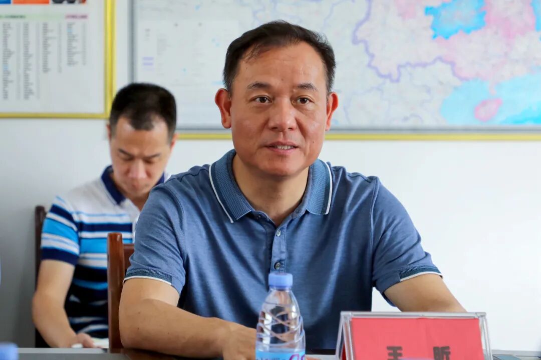 当天,王昕一行来到桂林方兴机械有限公司,广西珂深威医疗科技有限公司