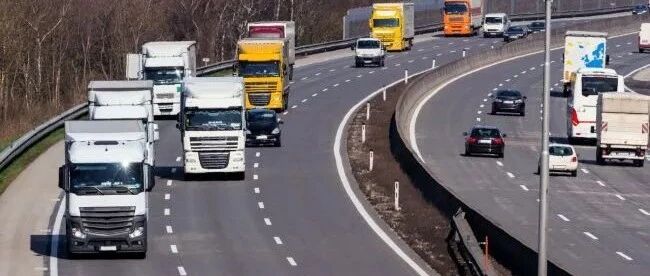 半年报图鉴 |上半年卡车市场爆火，车企利润“乘风破浪”有人涨了2倍