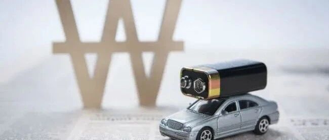 戴姆勒牵手宁德时代上演“真香”，孚能科技四面楚歌难破危局 | 经观汽车