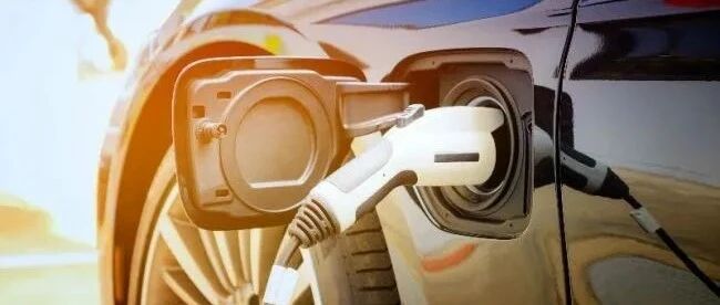 新能源车市场驱动元年：政策作用地位不减 聚焦四大生态节点 | 经观汽车