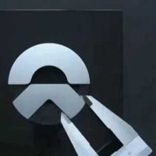 蔚来7月失守销冠，新造车企业“蔚小理”重排座次 | 经观汽车