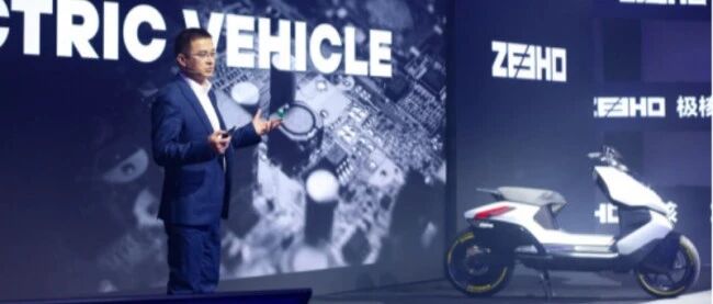 春风动力发布电动品牌“极核” 摩托车企业掀起转型潮 | 经观汽车