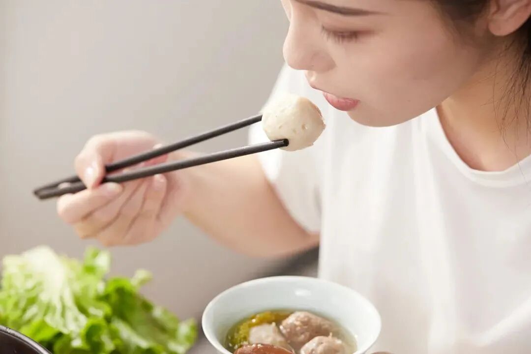 ���գ���ţ���趼���ˣ�