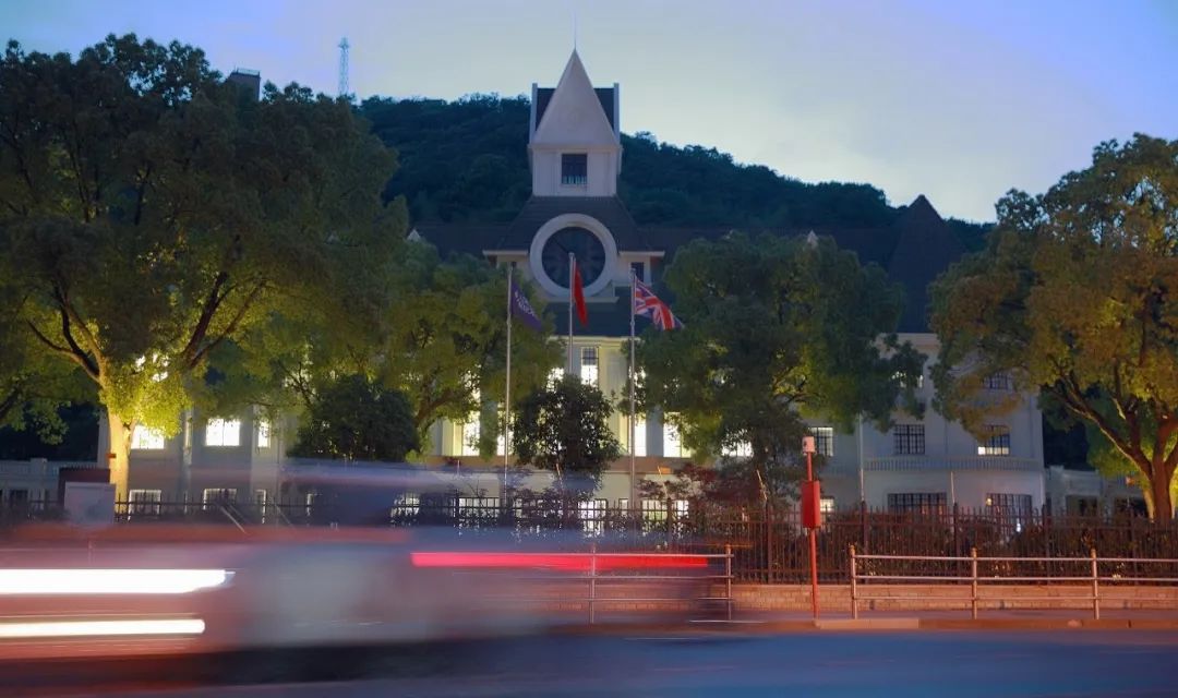 苏州贵族学校学费多少钱一年_苏州贵族学院_苏州贵族学校