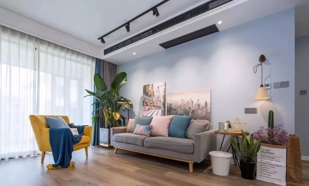 109平的北欧风三房，有个简单的书房，装修花了22万！