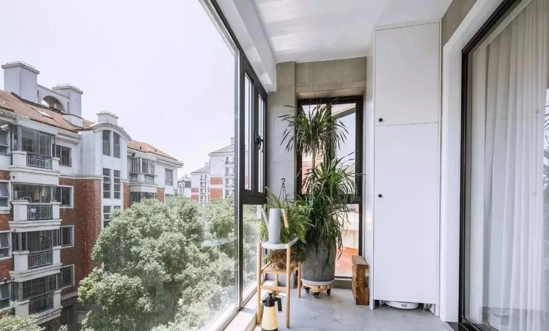 109平的北欧风三房，有个简单的书房，装修花了22万！