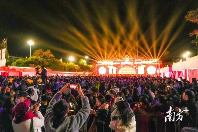 文旅市场热度增高，持续释放消费活力，背后离不开法治力量的护航与保障。图为“梅”好时光 客韵当潮——“梅州‘系好料’畅玩季”系列活动。  南方日报记者 何森垚 摄