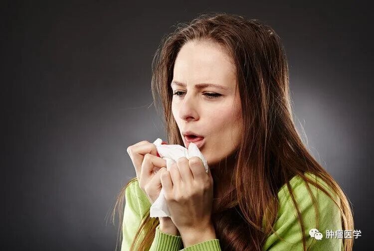 肺部有癌，咳嗽先知？若身体出现这6种咳嗽，早重视早受益