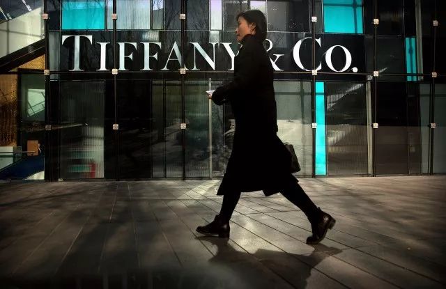突發 | 傳LVMH收購美國奢侈珠寶品牌Tiffany 時尚 第2張