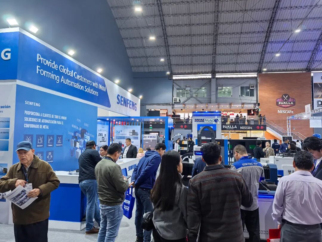 展会盛况2.jpg