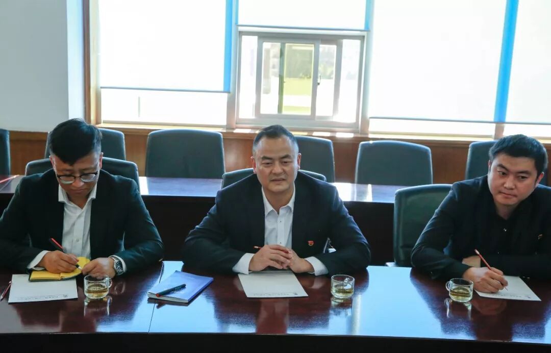 云南省公安厅经侦总队李勇明一行走访理想