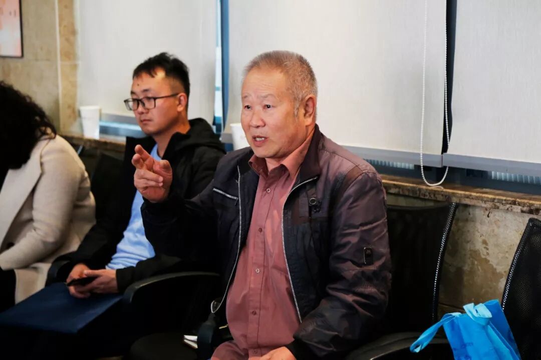 理想焦家良参加调研龙院上峰村民回迁房建设工作