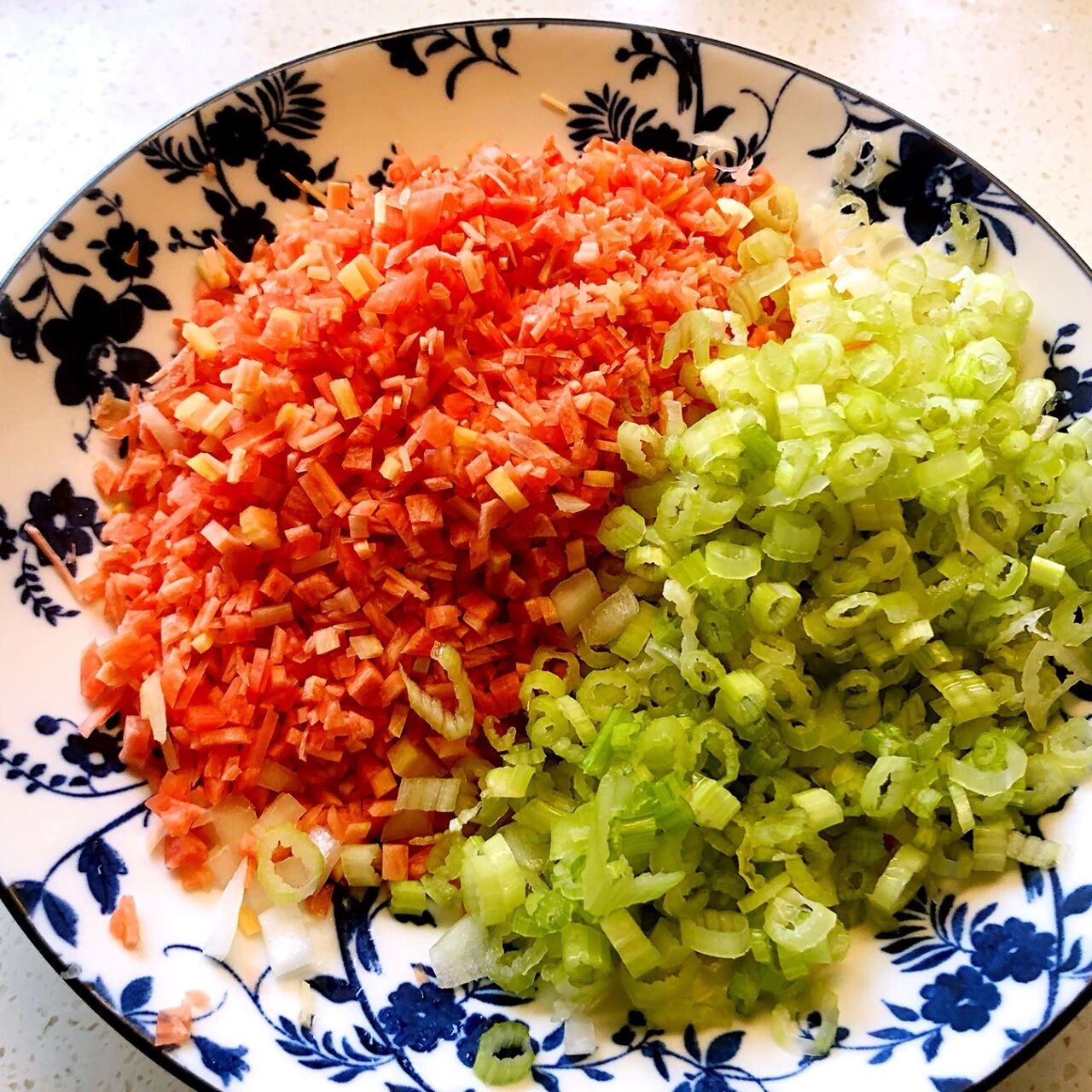 【菜刀测评】谁说菜刀不能又美又好用？