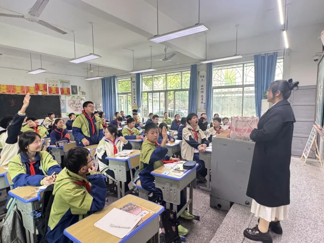 家校共育 | 家校同心育芳华，益暖课堂伴成长——湘潭市益智中学精锐七年级4月家长大课堂集锦