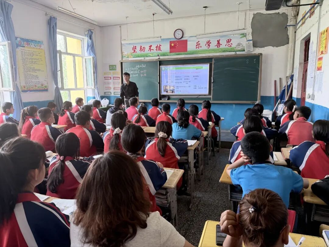 校际交流 | 跨越山河研教艺 携手湘吐育芳华——湘潭市益智中学赴疆开展学习交流活动