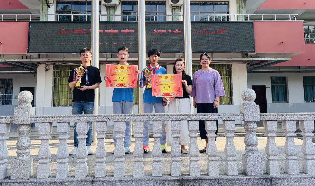 健康第一 | 青春飞扬 篮球逐梦——湘潭市益智中学八年级校园篮球赛热血收官