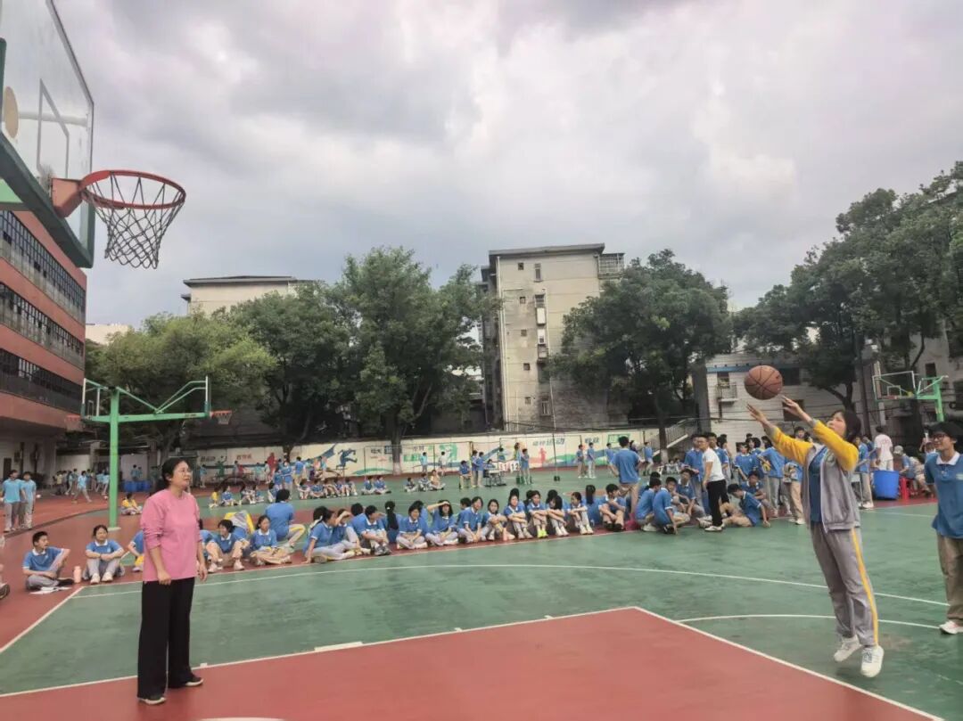 健康第一 | 青春飞扬 篮球逐梦——湘潭市益智中学八年级校园篮球赛热血收官
