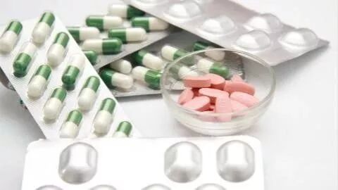 药店大学丨他汀类药物何时吃、怎样吃才能发挥最佳疗效？