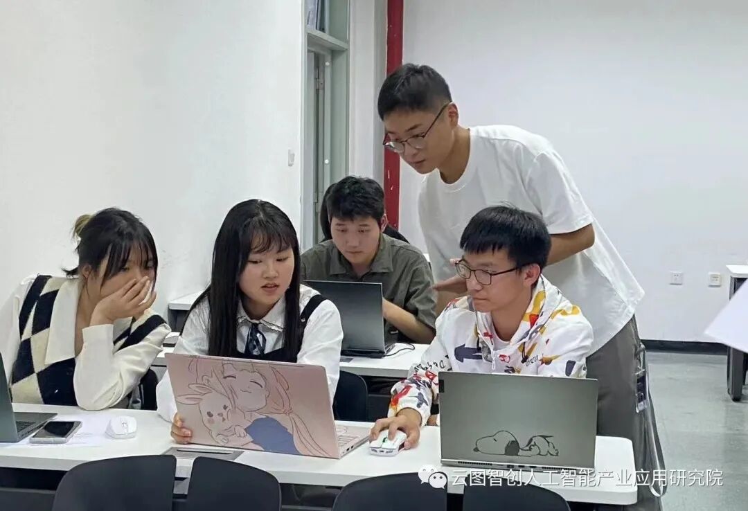 校企合作 | 东软学院人工智能实训专场会（第二期）顺利召开