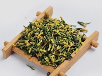 茯苓,橘紅,清半夏健脾和胃,燥溼化痰為本;鬱金,節菖蒲開竅醒神;炒梔子