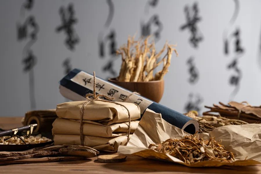 肚子受凉一直拉肚子吃什么比较好,拉肚子怎么选中成药？食疗怎样调养？