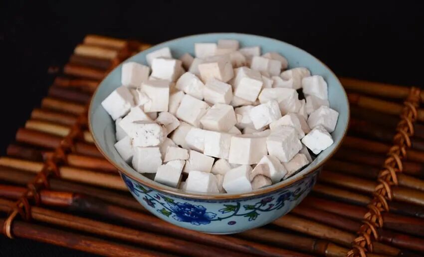 中医名家哈荔田治疗脾胃病经验