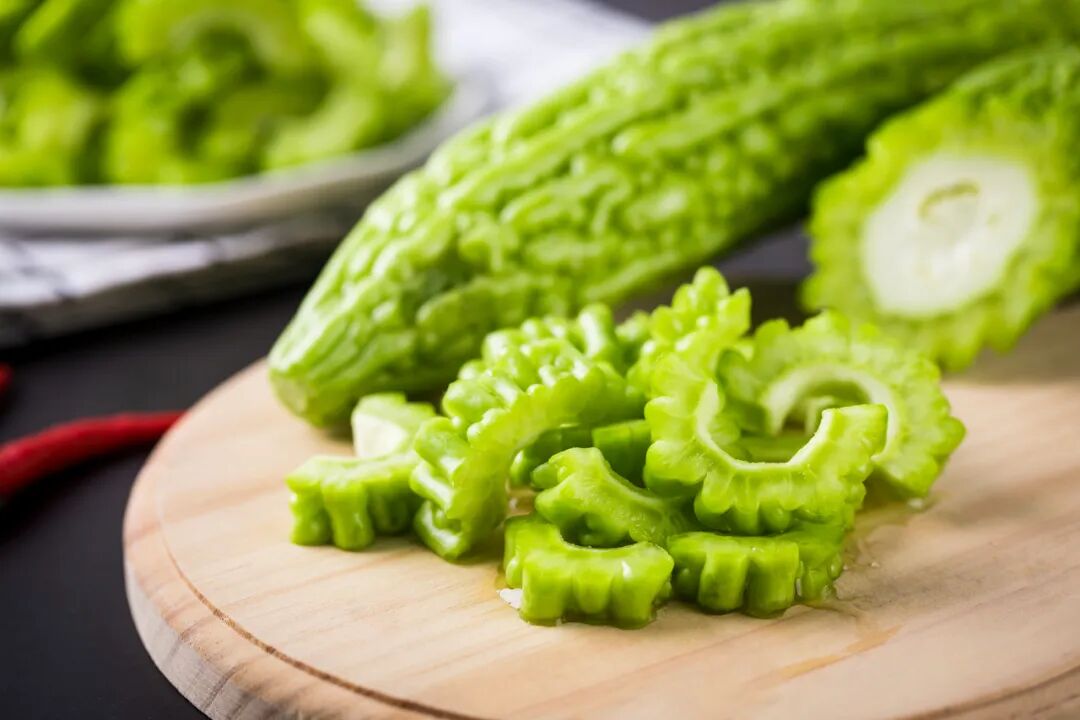 夏季适合的几种苦味食物清热又解暑