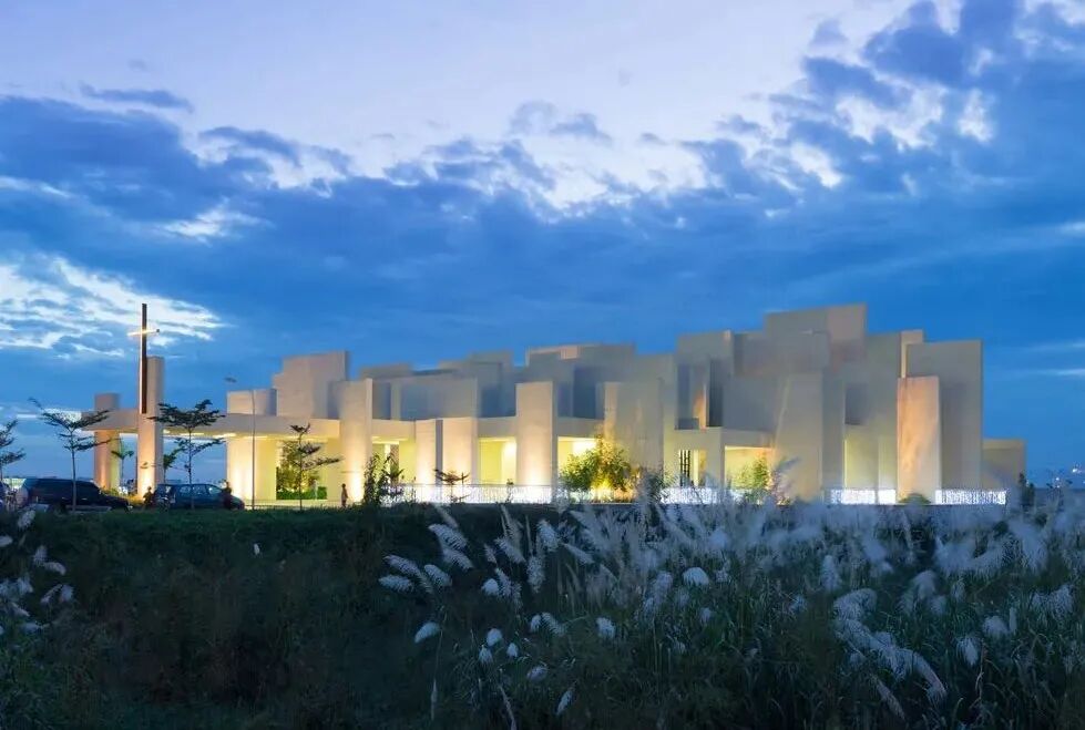 【建筑】二十三座最美的现代教堂，每一座都是那么美丽！