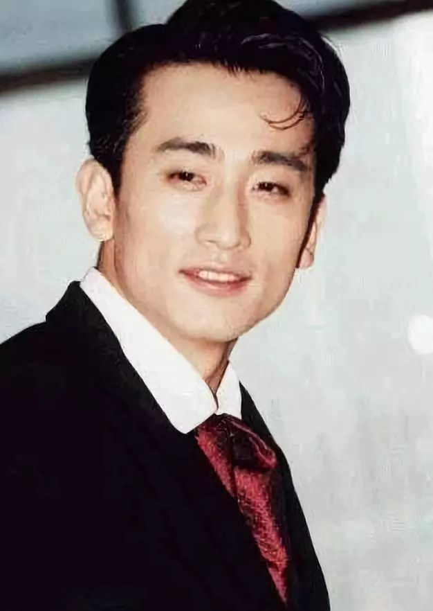 韩国演会长的老演员图片