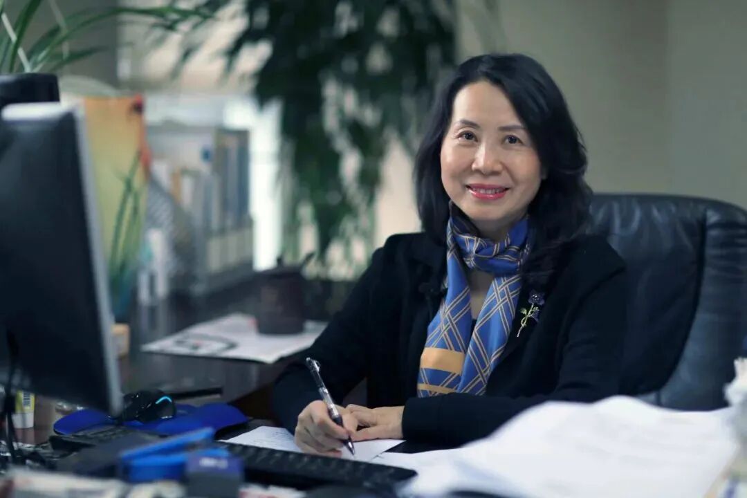 全国人大代表、中建西南院总工程师冯远：推动老旧小区深层次改造！保障建筑设计服务的合理收费！(图2)