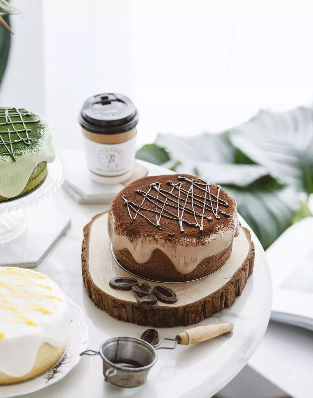 北京泥石流蛋糕(网络配图 侵删)巧克力的魅力,同样也是征服了无数甜品