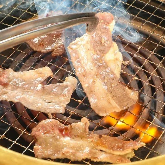 东京火爆26年の「牛角日本烧肉」，终于来了！14店通用！