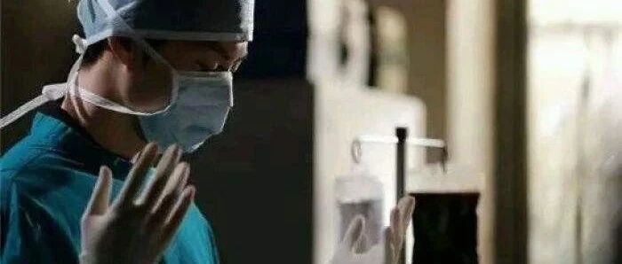 黑痣癌变，从发病到去世不到两个月！浙大医生曝光25种黑痣自查表转给所有人！