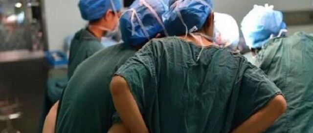 打开死者的肺，才明白有数亿人在悄悄花钱买死！