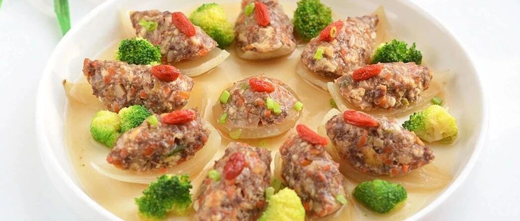 洋葱号称“蔬菜皇后”，今天换个新吃法，颜值与美味并存，吃货简直不能忍！