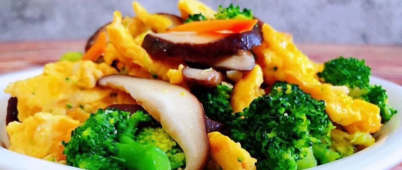 西兰花这样做，全家人夸你是大厨！营养又美味，大人孩子爱吃~