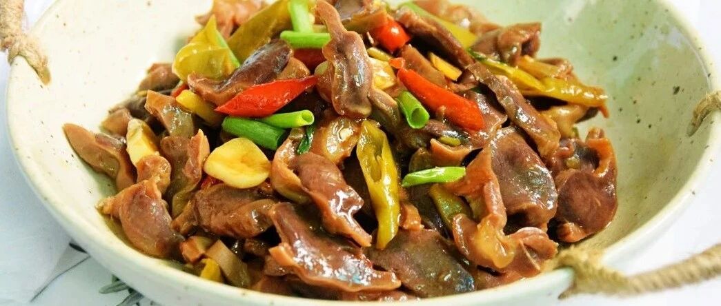 酸辣过瘾的泡椒美食！超级开胃，吃一口就爱上，根本停不下来～