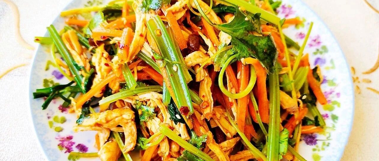 明星们都在吃的鸡胸肉做法！简单易做，又嫩又鲜，一点都不长胖哦！