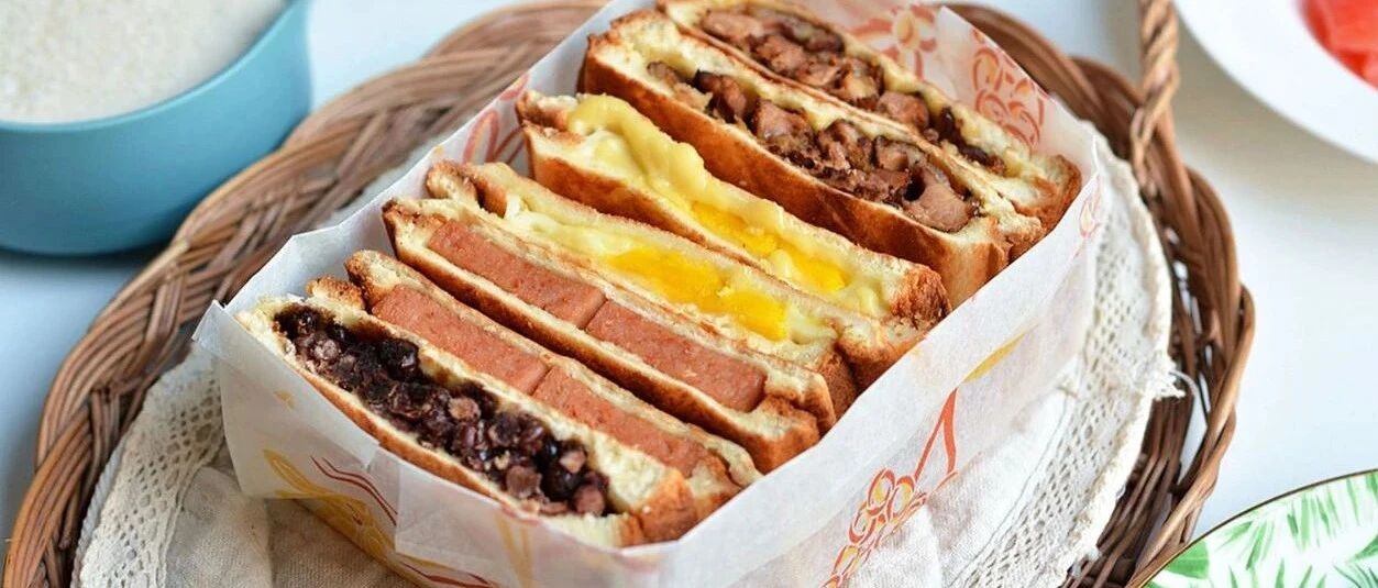 上班族们火速搞定的早餐三明治｜一年都吃不腻