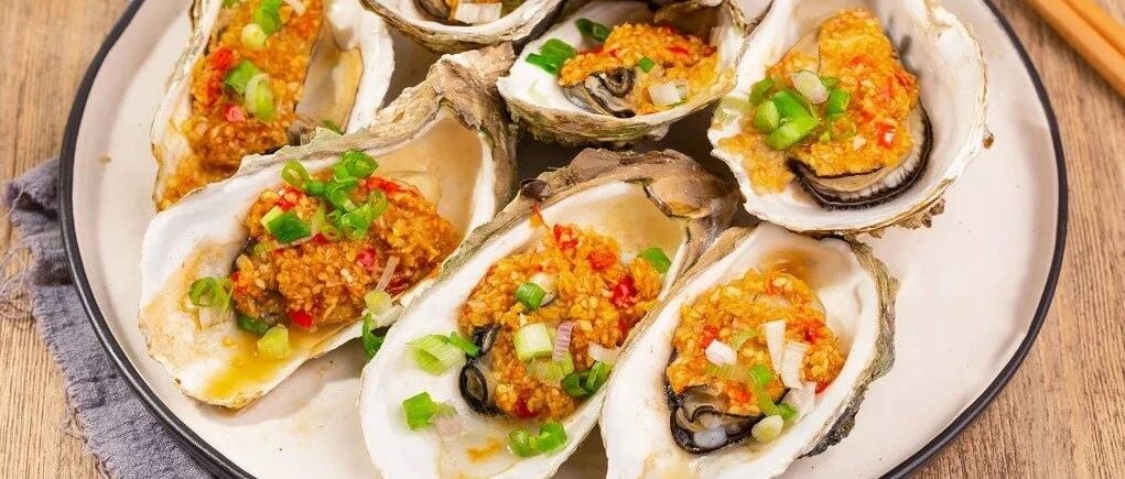 吃“蚝”盛宴终极指南!肥美的生蚝咬一口就爆汁!想想都过瘾!