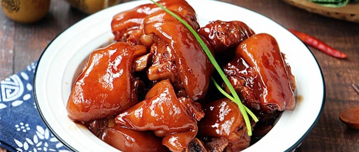 零失败的猪蹄做法！软糯不腻，满满滴胶原蛋白，吃一口超满足！