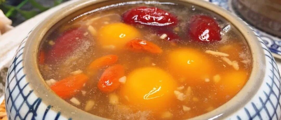 冬天一定试试这道甜品吧！好吃又补气血，暖到心坎里！