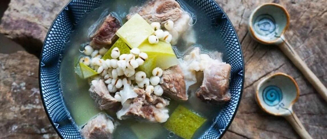 三伏天湿气重！薏米这样吃，祛湿排毒，养身又养颜！