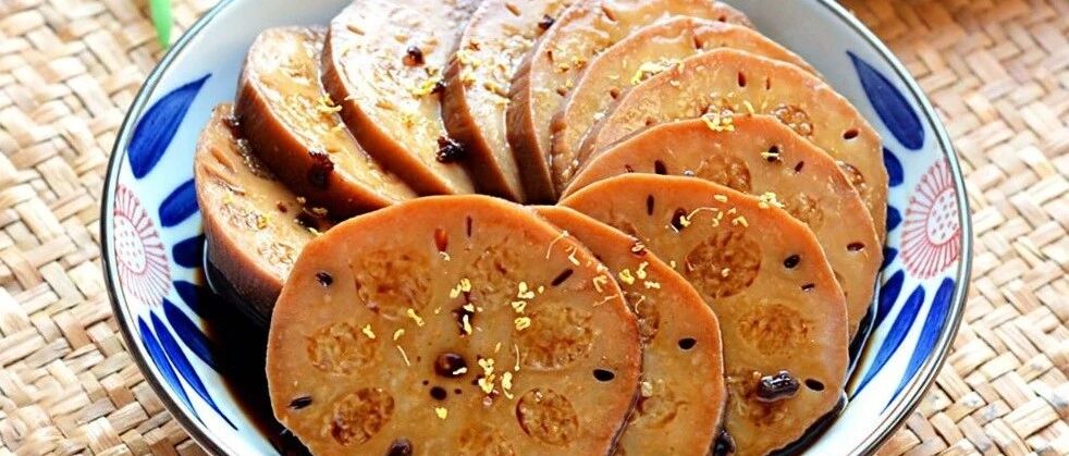 莲藕一身宝，秋藕最养人。初秋多吃点藕，比人参还养人哦～