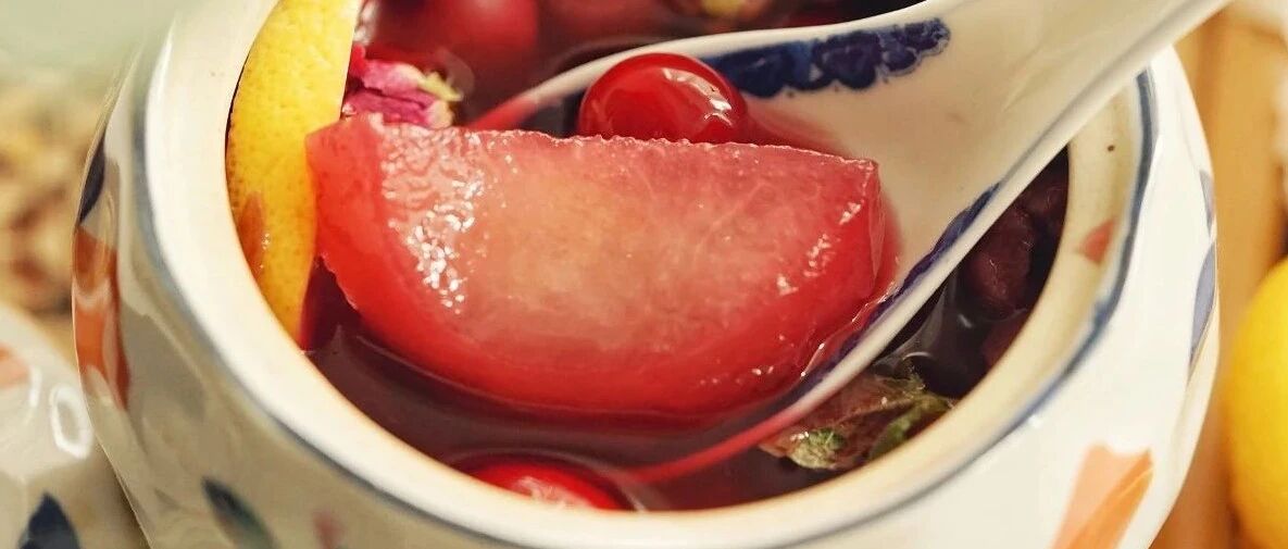 秋干气燥，喉咙不适？那就炖个梨汤吧～