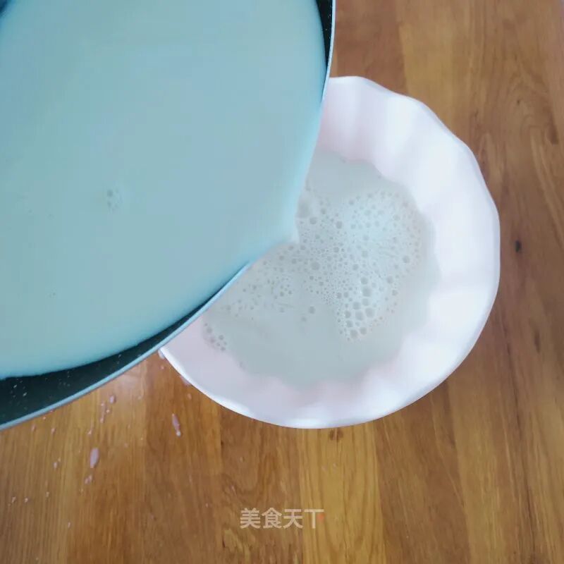 没想过自己做的豆腐花这么好吃，可甜可咸！