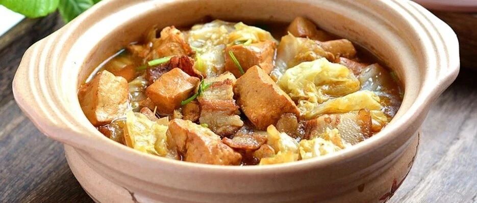 天凉了，必须来口热乎的！美味砂锅菜，鲜香美味，暖心又暖胃！